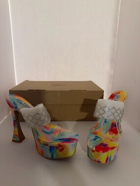 Cape Robbin Rainbow Platform Heels Rhinestone Strap Size 7